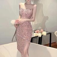 ราคา Halter-Neck Shirred Sequined Slit Bodycon Cocktail Dress (1125482948)