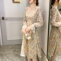 ราคา Long-Sleeve V-Neck Floral Print Midi A-Line Wrap Dress (1127199946)