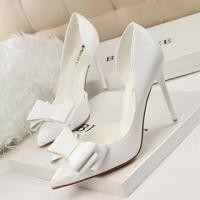 ราคา Stiletto Pointed Toe Plain Bow Accent Faux Leather D'Orsay Pumps (1129485724)