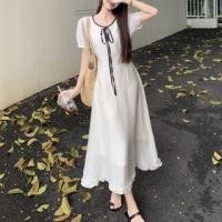 ราคา Short-Sleeve V-Neck Dotted Midi A-Line Dress (1129532915)