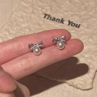 ราคา Bow Faux Pearl Stud Earring 1 Pair - Off-White - One Size (1129601697)