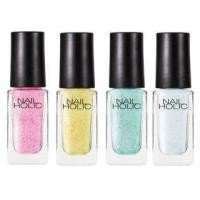 ราคา Kose - Nail Holic Aurora Glitter Color (1088380812)