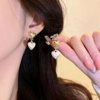 ราคา Heart Faux Pearl Alloy Drop Earring 1 Pair - Gold & Off-White - One Size (1129779032)
