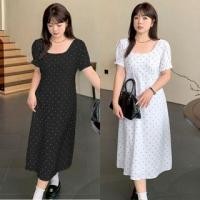 ราคา Plus Size Short-Sleeve Scoop Neck Dotted Midi Sundress (1129806768)
