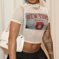 ราคา Short Sleeve Mesh Panel Lettering Print See-Through Slim-Fit Crop Top (1129893043)