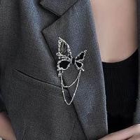 ราคา Butterfly Alloy Brooch (Various Designs) (1129909895)