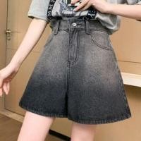 ราคา Mid Rise Gradient Denim Shorts (1124035443)