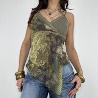 ราคา V-Neck Pattern Print Paneled Asymmetric-Hem Camisole Top (1130220990)