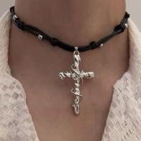 ราคา Cross Faux Leather Choker Black & Silver - One Size (1130538435)