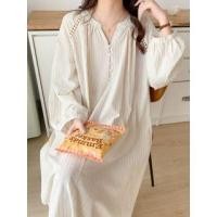 ราคา Couple Matching Long-Sleeve Collared Striped Shirt / Straight Leg Pants / Notch Neck Pajama Dress / Set (1130577028)