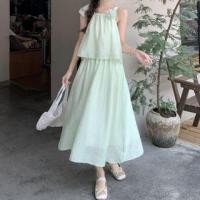 ราคา Mock Two-Piece Sleeveless Crewneck Plain Maxi A-Line Dress (1130583734)