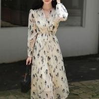 ราคา Long-Sleeve V-Neck Floral Print Midi A-Line Wrap Dress (1130756067)