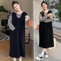 ราคา Maternity Set: Long-Sleeve Hooded Striped T-Shirt + Sleeveless Plain Midi A-Line Dress (1130807662)