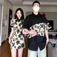ราคา Couple Matching Short-Sleeve Floral Print Frog Buttoned Mini Sheath Qipao / Elbow-Sleeve Button-Up Shirt (1129594939)