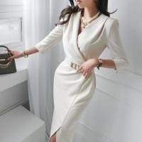 ราคา 3/4-Sleeve V-Neck Plain Slit Midi Sheath Dress (1130947810)