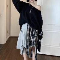 ราคา Long-Sleeve One-Shoulder Lettering Oversized T-Shirt / High Rise Plaid Asymmetrical A-Line Skirt (1131053544)