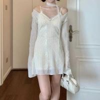ราคา Long-Sleeve V-Neck Plain Lace Trim Mini Sheath Dress / Spaghetti Strap Floral Mini Sheath Dress (1131053439)