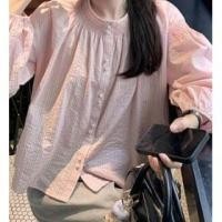 ราคา Balloon-Sleeve Mock Neck Striped Blouse Pink - One Size (1131097925)