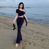 ราคา Set: Short-Sleeve Halter Neck Off-Shoulder Plain Slim Fit Crop Top + Mid Waist Cutout Maxi Fishtail Skirt (1131420020)