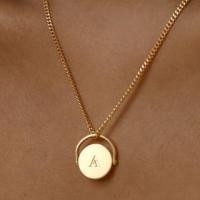 ราคา Lettering Disc Pendant Necklace (1127630337)