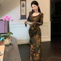 ราคา Long-Sleeve Cowl Neck Floral Print Maxi Sheath Dress (1131495091)