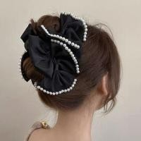 ราคา Faux Pearl Bow Fabric Hair Claw Clip 119 - Off-White - One Size (1131545191)