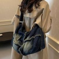 ราคา Fringed Washed Denim Crossbody Bag (1131656474)