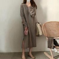 ราคา Side-Slit Midi Sweater Dress (1089325617)