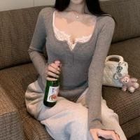 ราคา Set: Long-Sleeve Scoop Neck Half Buttoned Plain Knit Top + Lace Camisole Top Set - Knit Top & Camisole Top - Gray & White - One Size (1131669984)