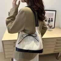 ราคา Two Tone Faux Leather Panel Tote Bag Off-White - One Size (1131689277)