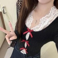 ราคา Long-Sleeve Off-Shoulder Plain Bow Cutout Ribbed Knit Top / V-Neck Lace Trim Tank Top (1131725279)