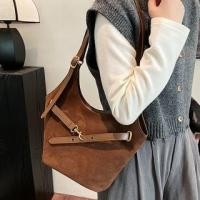 ราคา Buckled Faux Suede Tote Bag (1131761398)