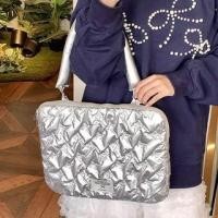 ราคา Bow Patterned Laptop Sleeve (1131810868)