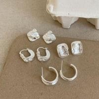 ราคา 925 Sterling Sliver Geometry Drop Earring / Stud Earring (1132283636)
