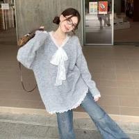 ราคา V-Neck Mock Two-Piece Lace Panel Bow Accent Oversized Sweater (1132299749)