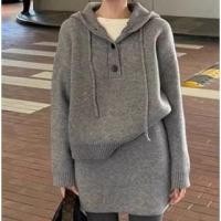 ราคา Set: Half Buttoned Plain Knit Hoodie + Mini Skirt (1132429026)