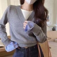 ราคา Long-Sleeve V-Neck Paneled Gingham Paneled Sweater (1132468797)
