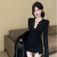 ราคา Long-Sleeve V-Neck Lace-Up Lace Top (1132489748)