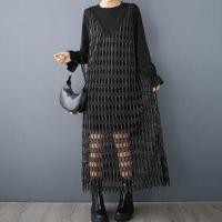 ราคา Set: Long Sleeve Round Neck Plain A-Line T-Shirt Dress + V-Neck Glitter Knit Maxi A-Line Jumper Dress Set of 2 - T-Shirt Dress & Overall Dress - Black - One Size (1132729917)