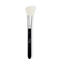 ราคา Christian Dior - Backstage Blush Brush N°16 1 pc (1132876444)