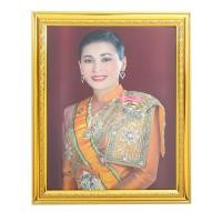 ราคา กรอบรูป ขนาด 15x20 นิ้ว รุ่น 9726 รูปพระราชินี ในรัชกาลที่ 10 (10301434)