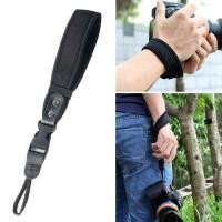 ราคา Neoprene สายคล้องข้อมือแบบนุ่ม สำหรับกล้องถ่ายรูป (3760813370)
