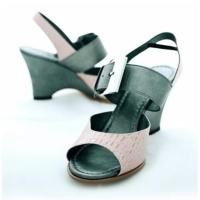 ราคา (ใส่โค้ด SMAJUNE06 ลดเพิ่ม 40%)(ส่งฟรี) รองเท้าหนัง Angeli ส้นเตารีด เปิดหัวเท้า size 37, 38 (3001697083)