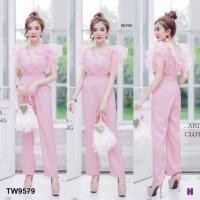ราคา MF9579Jumpsuit จั๊มขายาวคอวีลึกกำลังดีผ้าซาร่า แต่งระบายผ้าแก้วซีทรูฟรุ้งฟริ้ง งานสวยมากก ไฮคราส (2639800316)