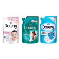 ราคา Downy ดาวน์นี่ น้ำยาปรับผ้านุ่ม สูตรเข้มข้นพิเศษ แบบเติม 540 มล.(เลือกสูตรได้) (3939507845)