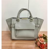 ราคา CHARLES & KEITH TRAPEZE TOP HANDDLE BAG 2016 F6551 (109164615)