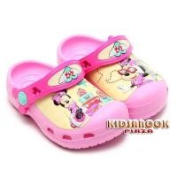 ราคา [แท้]CRC16 รองเท้า Crocs (แท้) รุ่น Minnie Jet Set Clog Carnation (634687400)
