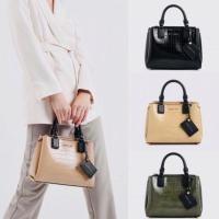 ราคา กระเป๋าสะพายผู้หญิง NEW CHARLES KEITH CROS EFFECT STRUCTURED BAG (4207579771)