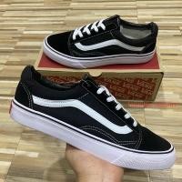 ราคา รองเท้าVans old Skool กำลังดัง ใส่ได้ทั้งผู้หญิง ชาย (6576602639)