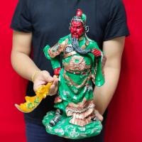 ราคา เทพเจ้ากวนอู สีเขียว ทรงอาวุธปางออกรบ(สูง40ซม.)บูชาเสริมอำนาจบารมีโชคลาภเงินทองสิริมงคล(องค์ใหญ่มาก)ปลุกเสกจากวัดจีน (9585019104)